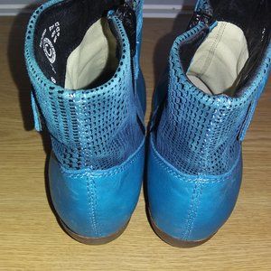 Funky Robin's Egg Blue Wolky Ankle Boots